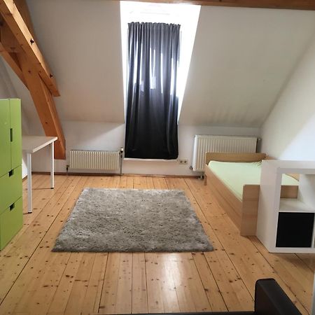 Dachapartment Mit 2 Schlafzimmern Graz Kültér fotó